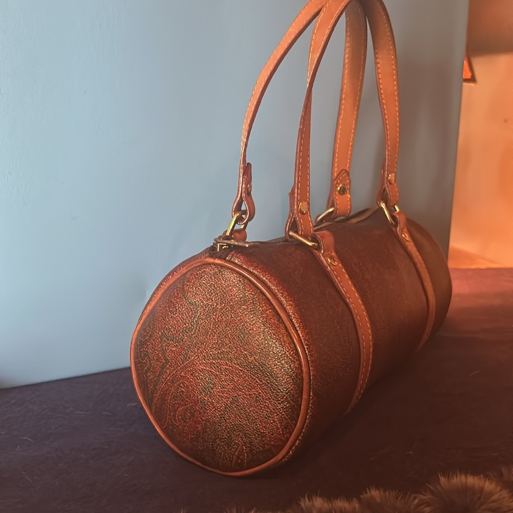 ETRO💥 Milan PAPILLON Bag. bag of this YEAR 🔥🔥Adorable! - Picture 7 of 12